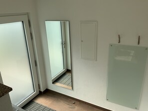 1 bedroom, iron/ironing board, free WiFi, bed sheets - Apartment/Horst- New- 42 sqm with kitchen and bathroom. (Weiterstadt)