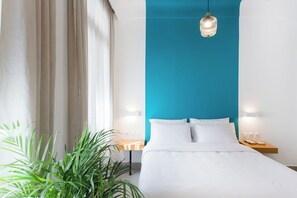 Junior Studio Suite, Balcony | Premium bedding, in-room safe, desk, blackout drapes - MONK Monastiraki Suites (Athens)