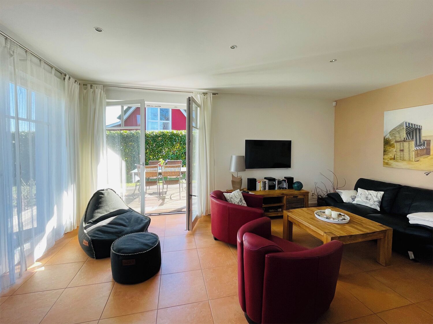 TV, fireplace, DVD player, stereo