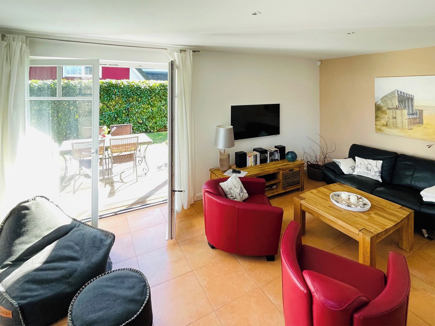 TV, fireplace, DVD player, stereo