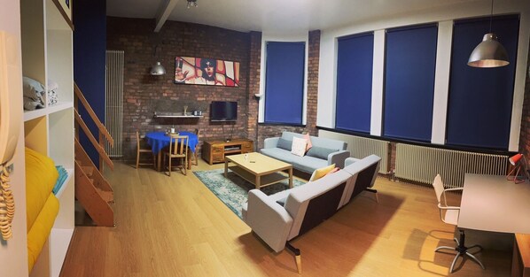 Smart-TV og DVD-spiller