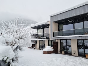 Front of property - Fortuna View by we rent (Zell am See)