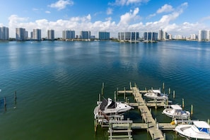 Marina - Le Montcalm 804 STR-01923 (Sunny Isles Beach)