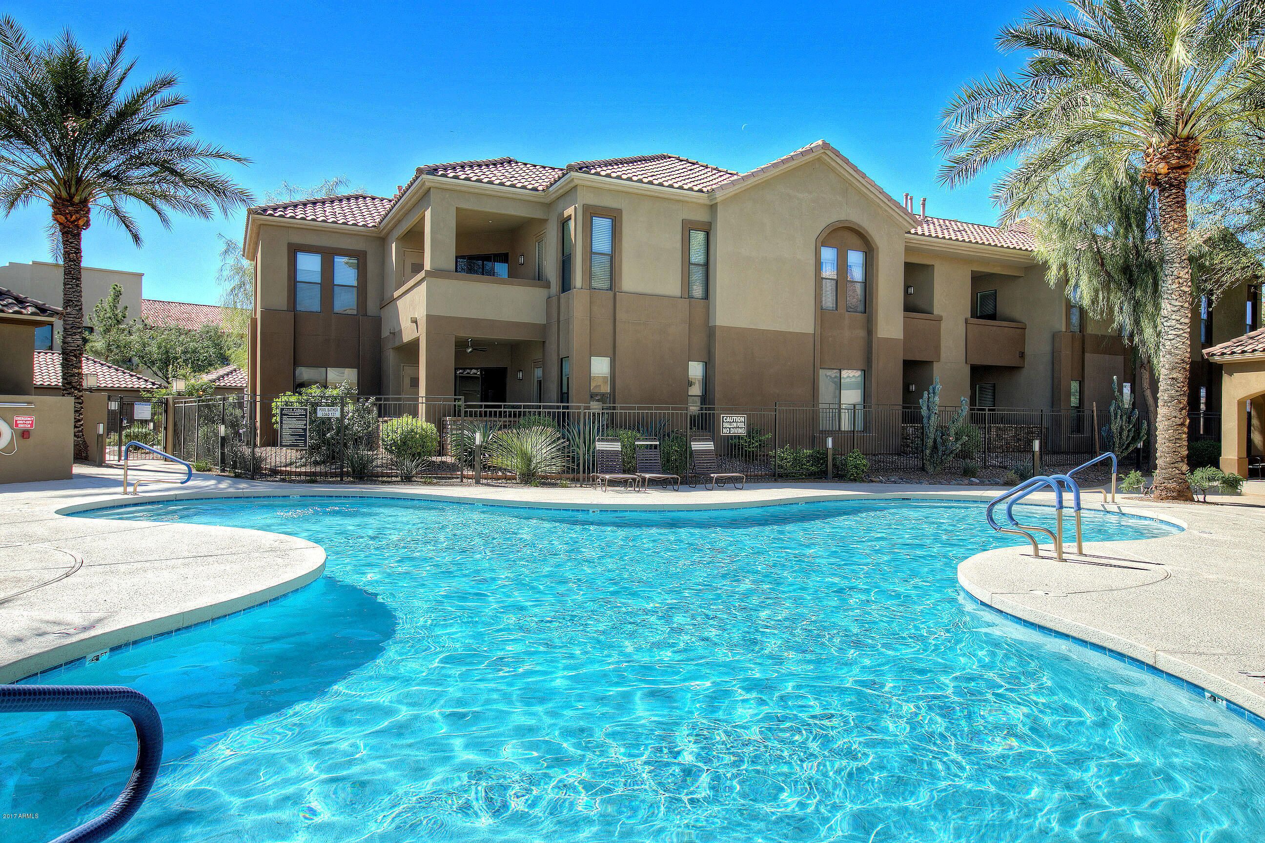 Beautiful Condo close to Everything-McCormick Ranch