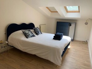 4 chambres, accès au Wi-Fi (inclus)