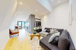 Basic Apartment, 1 Double Bed | Living room | TV