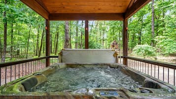 室外 SPA 浴池