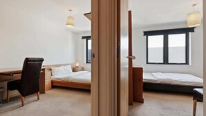 Unclassified image, 3 of 16, button - Modern 2 Bedroom Apartment in Homerton (London)