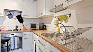 Unclassified image, 4 of 16, button - Modern 2 Bedroom Apartment in Homerton (London)