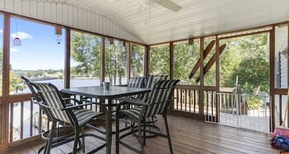 Family - Friendly Lakefront Home with a Covered Boat-slip.