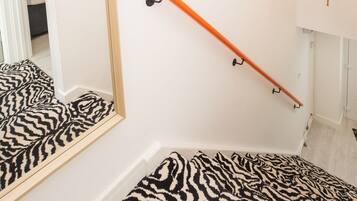 Cottage, Private Bathroom | Lobby