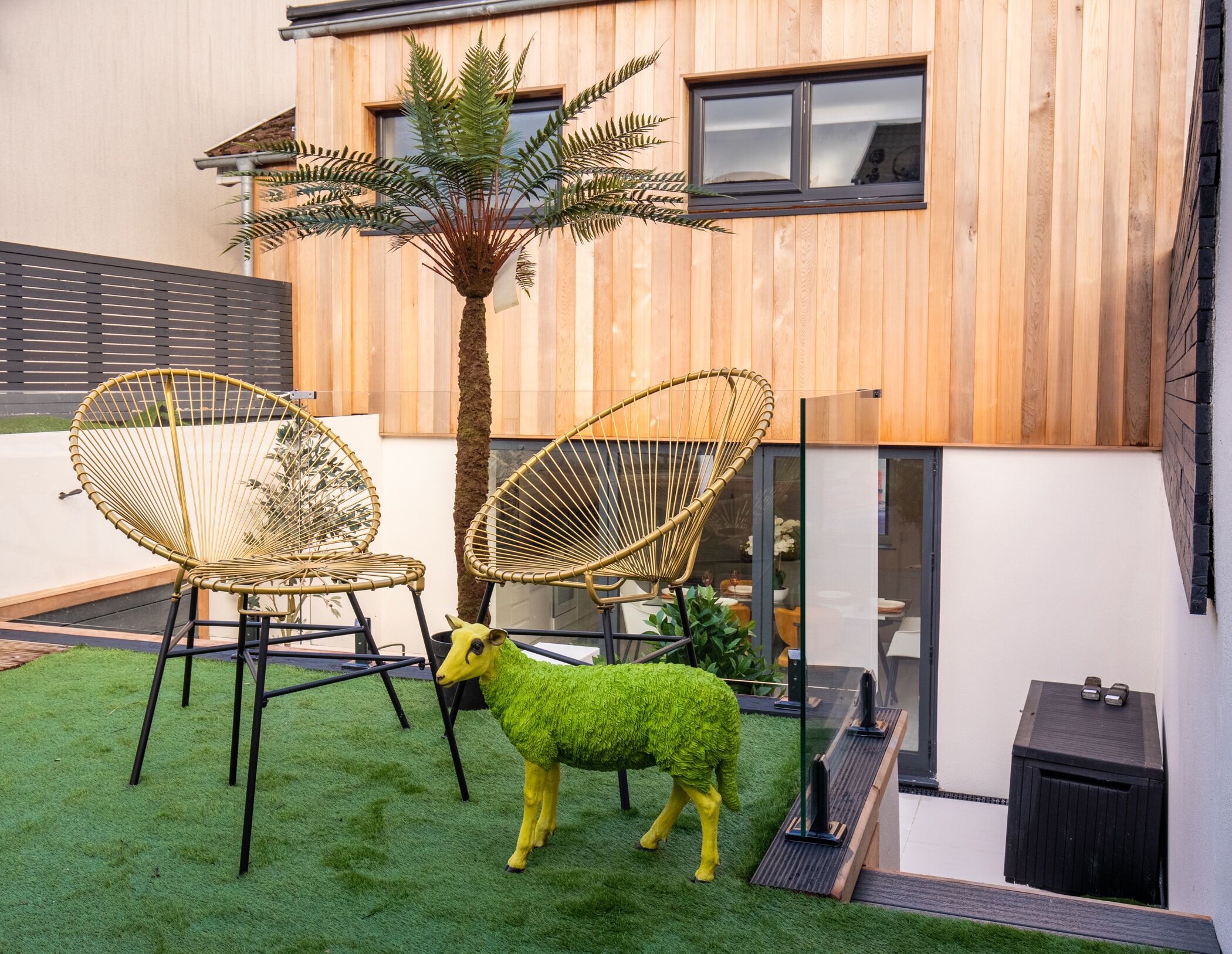 คอทเทจ, ห้องน้ำส่วนตัว | สวน