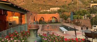 Entire Mountain View guesthouse hosted by Karen.  New Pickleball Ct on property.