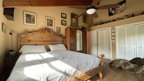 Premium Villa | Individually decorated, individually furnished, desk, iron/ironing board - Treehouse Apartment Rentals (Pompano Beach)