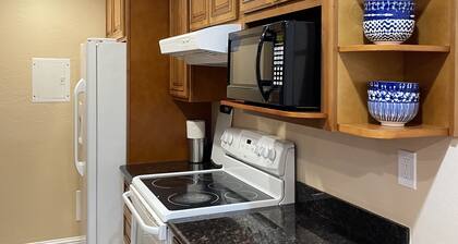 2 Bedroom Condo in the heart of Silicon Valley (Sunnyvale)
