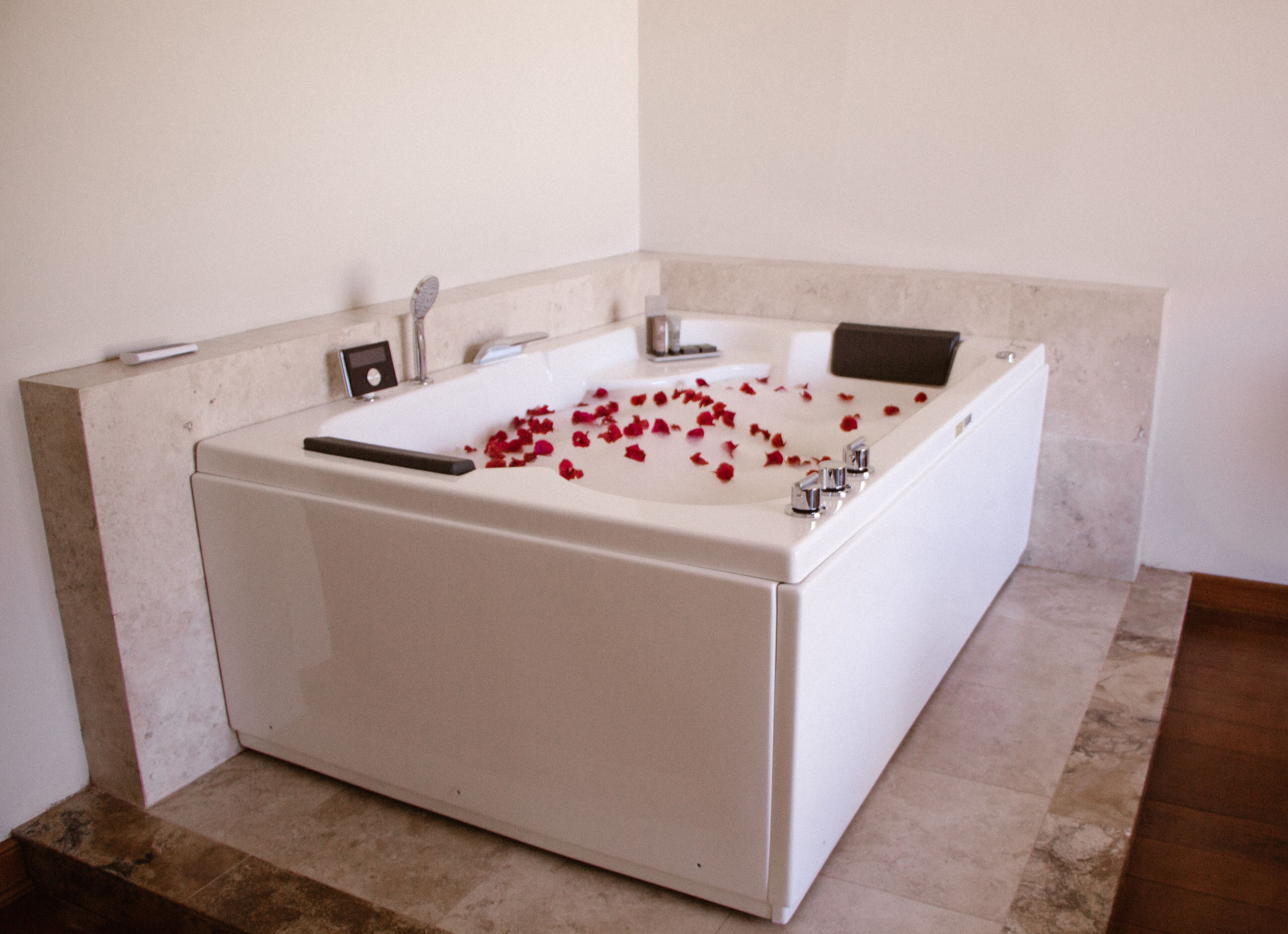 deluxe studio suite | 1 bedroom, egyptian cotton sheets, premium bedding, down duvets