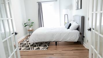 3 chambres, bureau, fer et planche à repasser, Wi-Fi gratuit