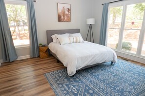 3 chambres, bureau, fer et planche à repasser, Wi-Fi gratuit