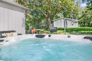 Bain à remous extérieur