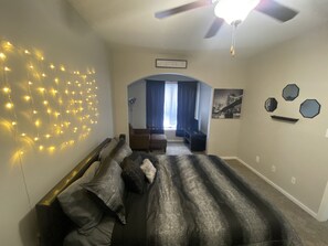 1 bedroom, WiFi - Large 1 Bedroom Apartment on Westheimer Road (Houston)