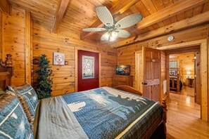 5 chambres, fer et planche à repasser, lit parapluie, Wi-Fi gratuit
