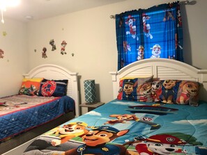 8 Schlafzimmer, Bügeleisen/Bügelbrett, kostenloses WLAN, Bettwäsche