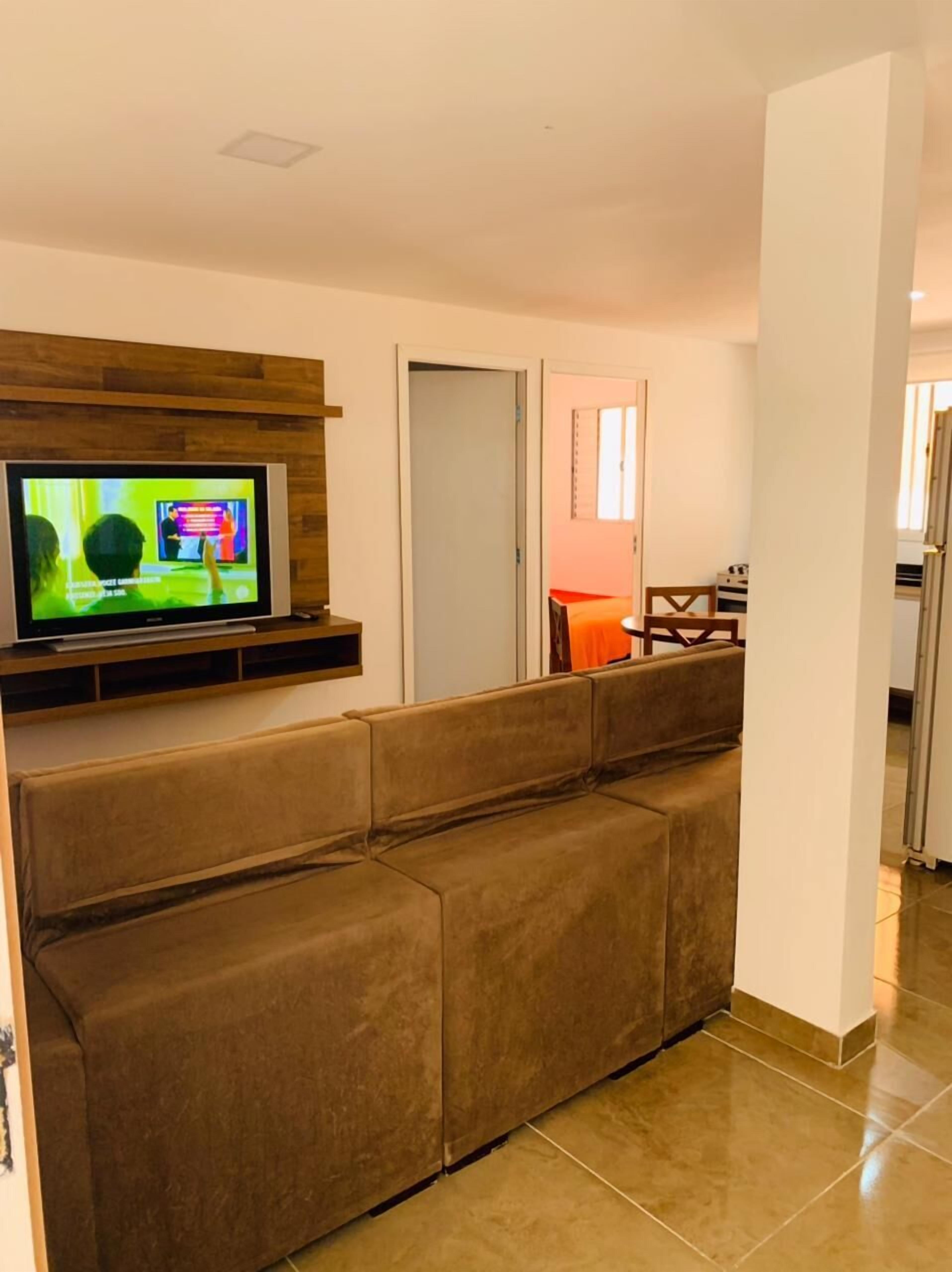 Eenvoudig appartement | Woonruimte | Lcd-televisie