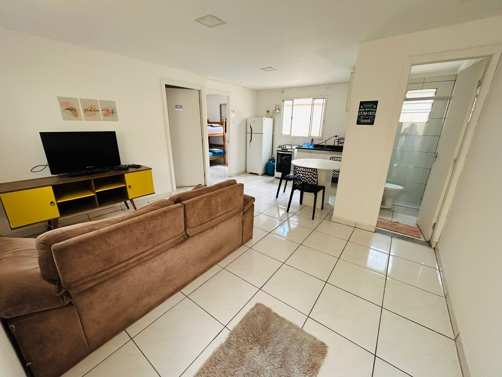 APARTAMENTO 11 - 02 DORMITÓRIOS | 客廳 | LCD 電視