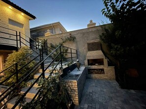 Property grounds - Дом  возле моря (Baku)