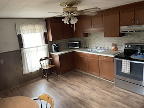 微波炉、茶具/咖啡用具、厨具/餐具