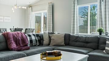 Smart TV, fireplace, offices