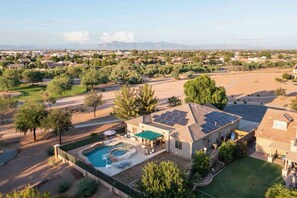 Exterior - Beautiful 5 bedroom home with an Amazing * HEATED POOL! (Queen Creek)