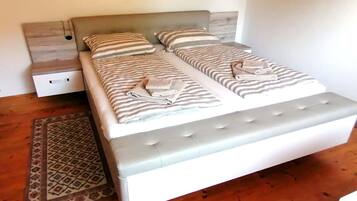 1 Schlafzimmer, Bettwäsche