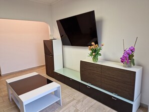 Interior - Enjoy the peace and quiet and the view just outside the city (Bonn)