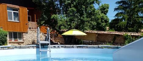 Alberca al aire libre