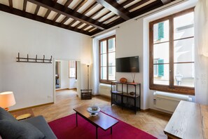 Apartment | Living area