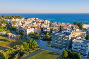 Aerial view - Light Blue Luxury Rooms (Nea Propontida)