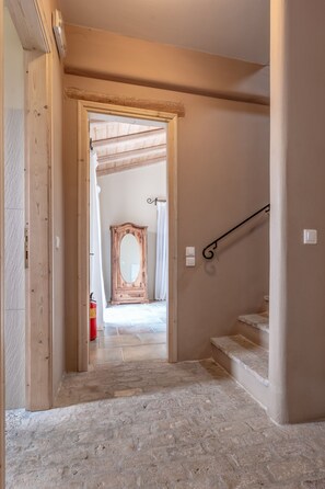 Staircase - Mastrogiannis villa Myrtia (Corfu)