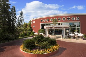 واجهة المنشأة