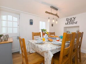 Interior - Trengoff (St Ives)