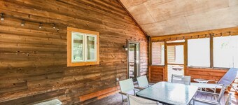 Explore Canaan Valley from Ski Hive!