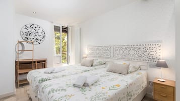 2 slaapkamers, een strijkplank/strijkijzer, gratis wifi, beddengoed