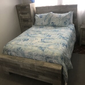 3 chambres, fer et planche Ă repasser, Wi-Fi gratuit, draps fournis
