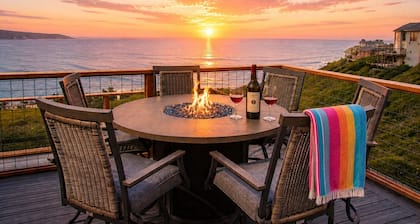Dillon Beach Playcation! Oceanview, Hot Tub & Fire Table | Agua La Vista