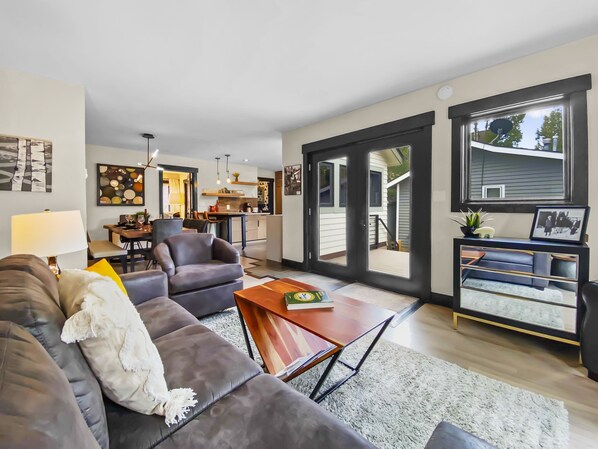 Nhà, 3 phòng ngủ | Khu phòng khách