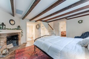 3 soverom, strykejern/-brett, wi-fi (inkludert) og sengetøy