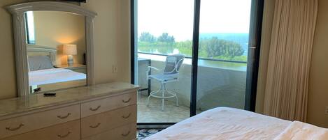 2 bedrooms, free WiFi, bed sheets, wheelchair access