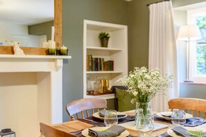 تناول الطعام