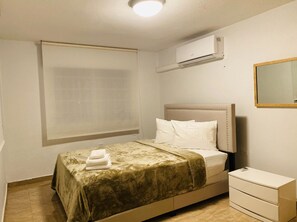 2 bedrooms, iron/ironing board, free WiFi, bed sheets - New Beautiful 2 bedroom full Apartment San Juan, Area Metro. (San Juan)