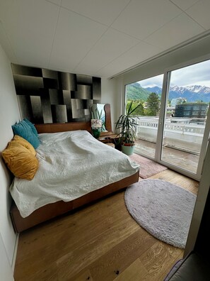 Room - Penthouse in Schaan with beautiful 360° Terrace (Schaan)